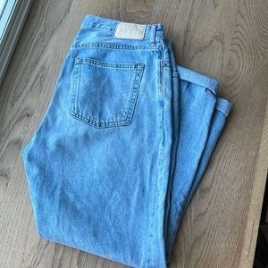Everlane 90s cheeky jean